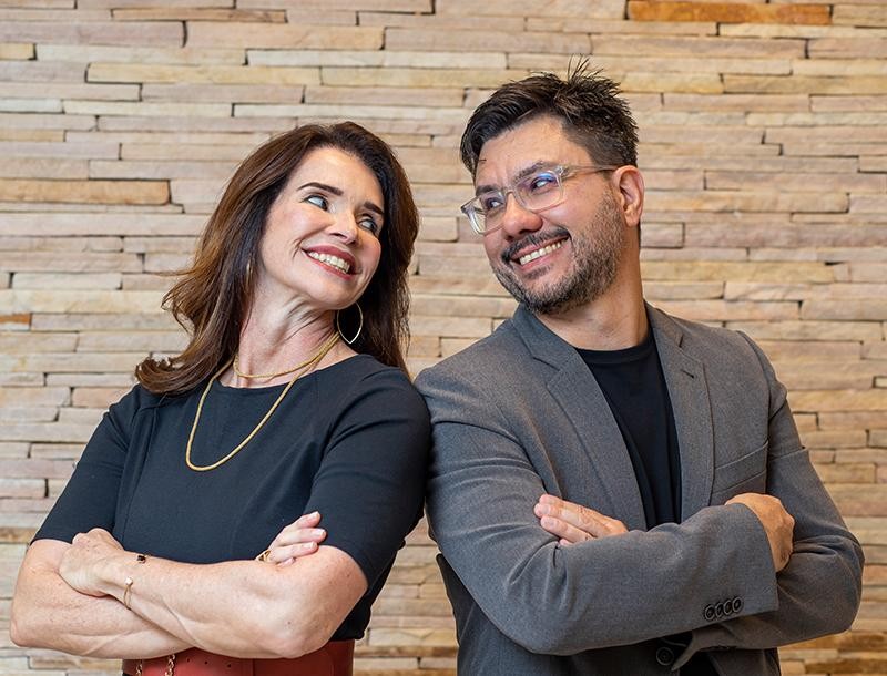 Clínica SER Cirurgia Plástica | Dra. Cintia Rios e Dr Carlos Camilo